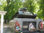 Памятник танк Т-34 - 2011